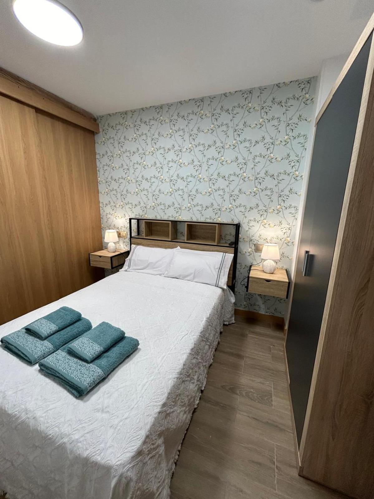 Apartamentos Torres Del Milladoiro Amés Eksteriør bilde